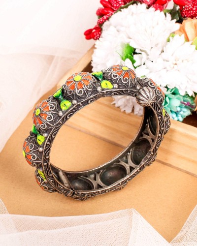 Colorful Floral Silver Look Alike Bracelet Bangle