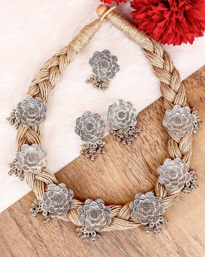 Ghungroo Flower Jute Necklace+ Matching Earrings & Ring